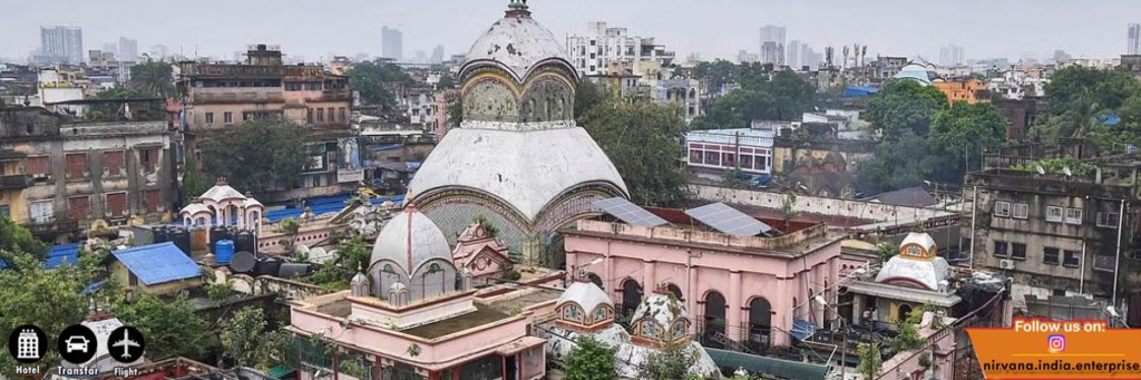 The picture representing the Kalighat temple amidst the congested area in Kolkata