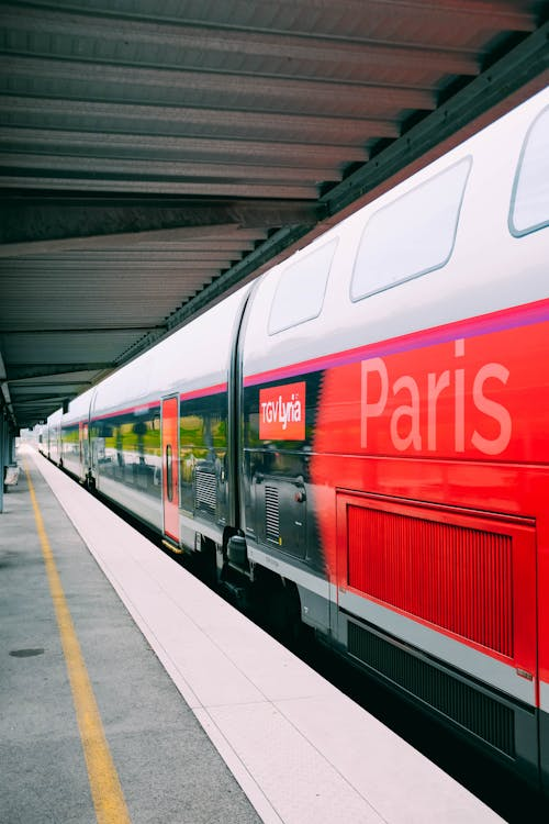Tourists are advised to use IZY TGV trains to maintain the budget of the ultimate travel plan to Europe.