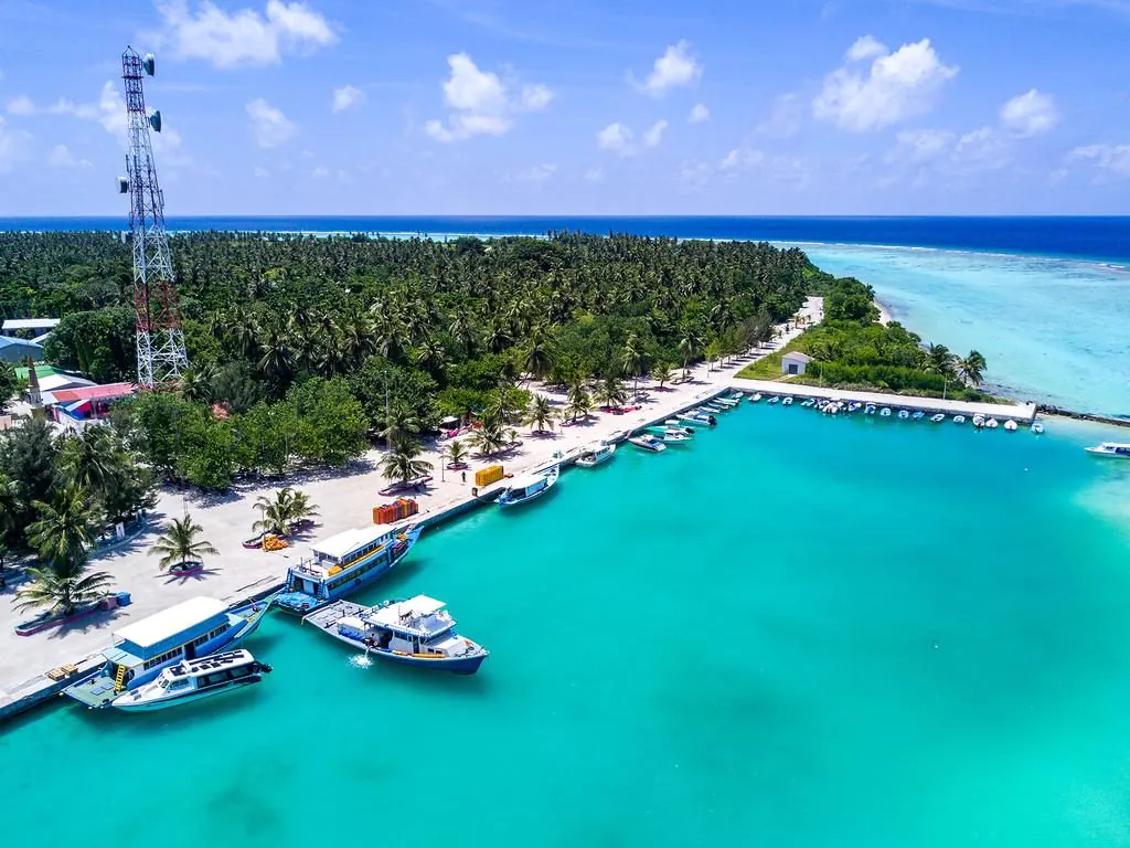 Thoddoo Island